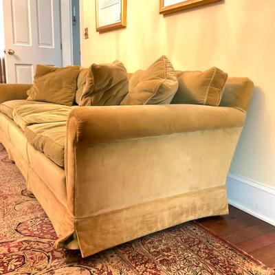 L171 Vintage 1940's Green Velved Couch With Down Cushions And Pillows (As-Is)