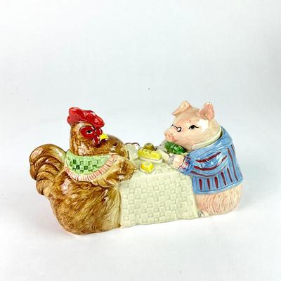 PR 174 Chicken & Pig Statue With Butter Dish Cover