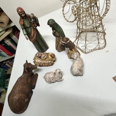 Lot 380 Nativity set