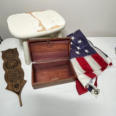 Lot 382 Decor assortment