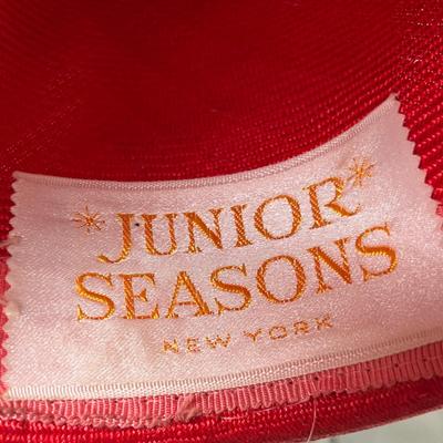 Lot 384 Vintage Hats #1