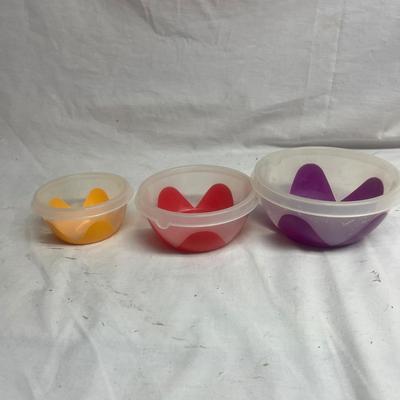 Picnic Basket & Accessories (SRF-MG)