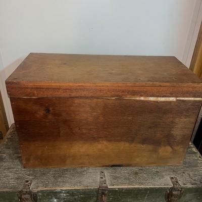 Wooden Trunk & Box (SRB-MG)