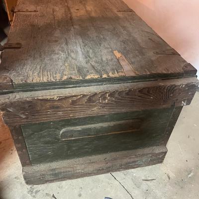 Wooden Trunk & Box (SRB-MG)
