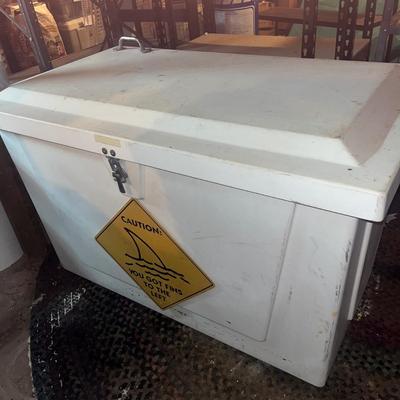 Fiberglass Deck Box (SRB-MG)