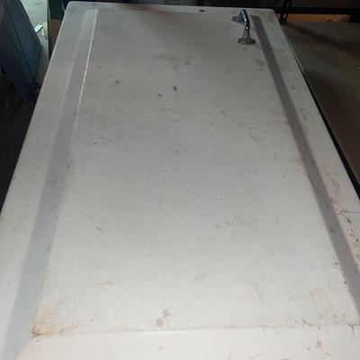 Fiberglass Deck Box (SRB-MG)