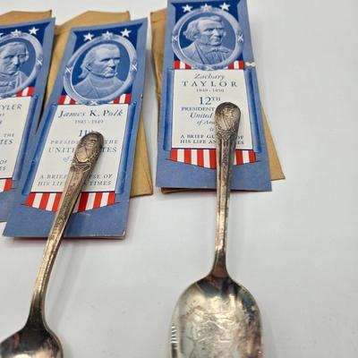 LOT 29: Vintage Wm. Rogers American Presidents Commemorative Silver Plated Spoons