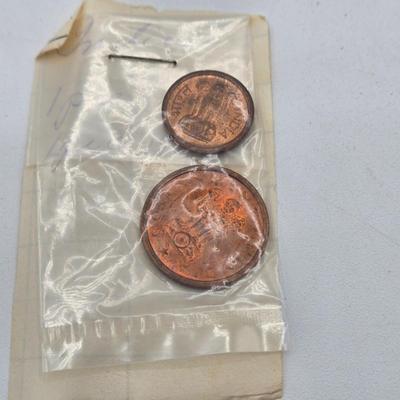 LOT 34: International Currency Collection - Coins and Paper Money Many Different Countries