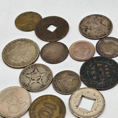 LOT 34: International Currency Collection - Coins and Paper Money Many Different Countries