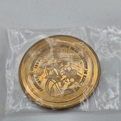 LOT 34: International Currency Collection - Coins and Paper Money Many Different Countries