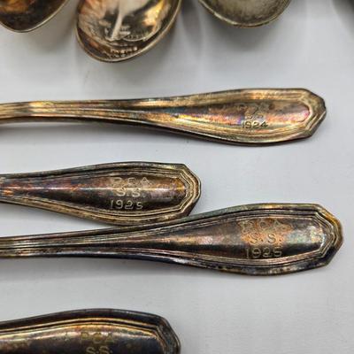 LOT 35: Multiple Pieces of Silver Plated Flat Wear