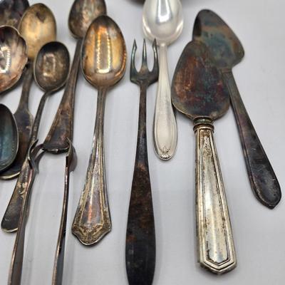 LOT 35: Multiple Pieces of Silver Plated Flat Wear