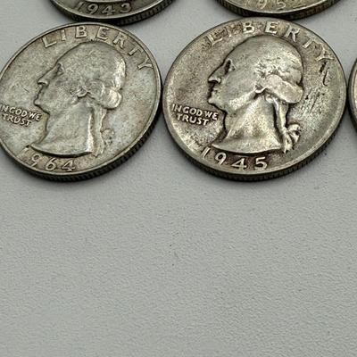 LOT 45: 90% Silver Quarters (40)
