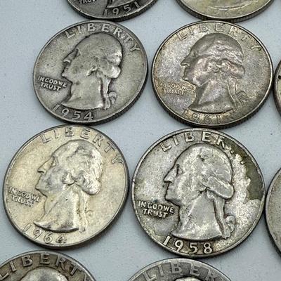 LOT 46: 90% Silver Quarters (40)