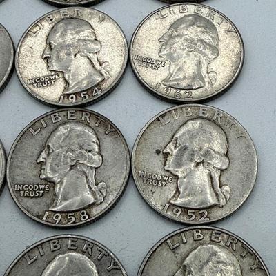 LOT 46: 90% Silver Quarters (40)
