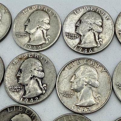 LOT 47: 90% Silver Quarters (40)