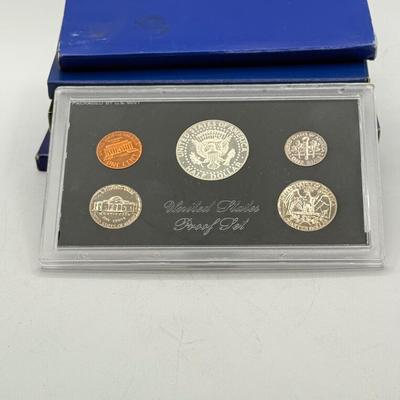 LOT 60: 1968-1974 U.S. Proof Sets