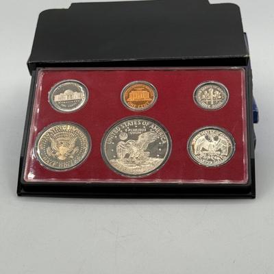 LOT 60: 1968-1974 U.S. Proof Sets