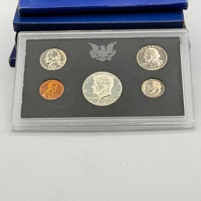 LOT 60: 1968-1974 U.S. Proof Sets