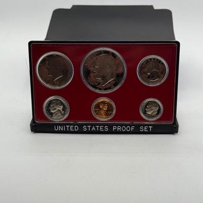 LOT 60: 1968-1974 U.S. Proof Sets