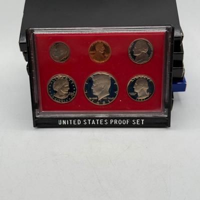 LOT 65: U.S. Proof Sets (1975, 1976, 1977, 1979, 1981, 1982, 1983)