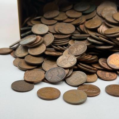 LOT 80: Big Collection of Mixed Pennies