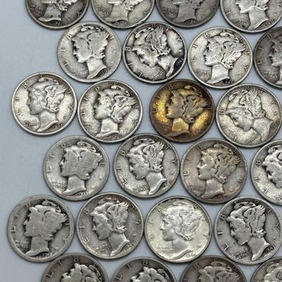 LOT 83: Silver Mercury Dimes (50)