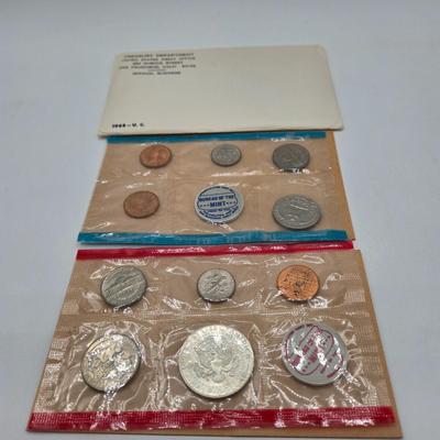 LOT 125: U.S. Mint Uncirculated Coin Sets from 1968, 1969, & 1972 and Special Mint Set from 1965
