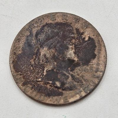 LOT 136: Thirteen Ben Franklin Silver Half Dollars