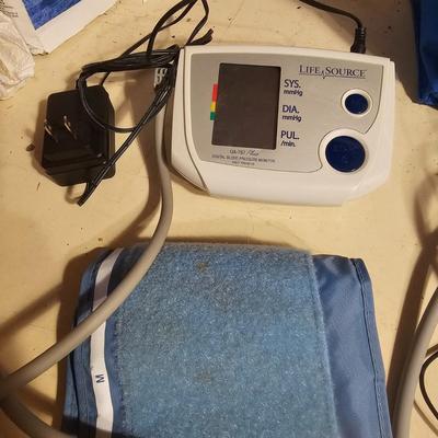 Assorted Ambulatory Equipment (SRF-JS)