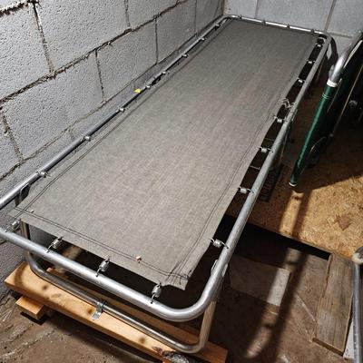Fold Up Cots & More (SRC-JS)