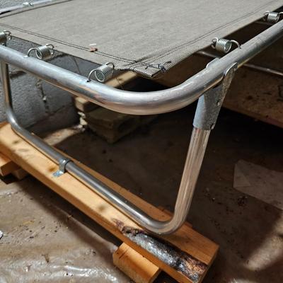 Fold Up Cots & More (SRC-JS)
