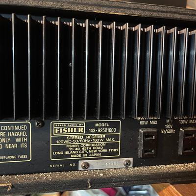 Fisher AM/FM Tuner & Two Phillips Speakers (SRF-MG)