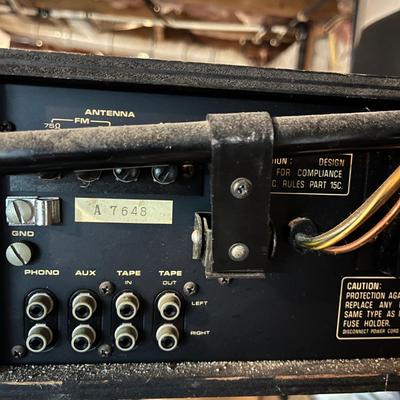 Fisher AM/FM Tuner & Two Phillips Speakers (SRF-MG)