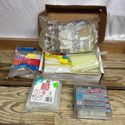 Glue Guns & Art Supplies (SRF-MG)