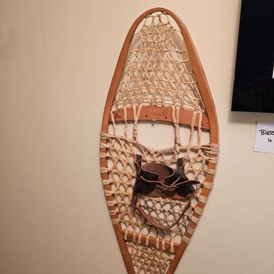 Pair of Kabir Kouba Snowshoes (FE-JS)