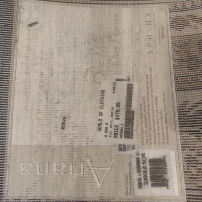 Wool Ariana 8'x 8'Area Rug