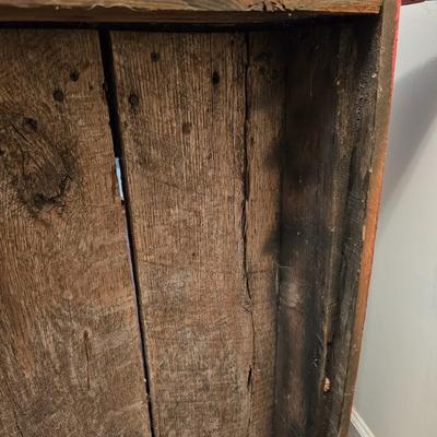 Distressed Wood Door Decor (FE-JS)