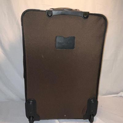 Three Dockers Rolling & Nesting Suitcases (C-MG)