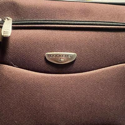 Three Dockers Rolling & Nesting Suitcases (C-MG)