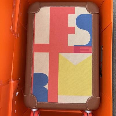 Sale Photo Thumbnail #25: New Never Used HERMÈS RMS TROLLY/Carry On suitcase.


100% Authentic


Perfect condition.


Paid 12k for the bag and had I shipped to me from Europe 3 years ago,

And just never ended up using it.


Dustbag and Trolly amazing NEW condition

The box howev