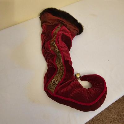 Christmas Linens, Tablecloths & More (GB1-JS)