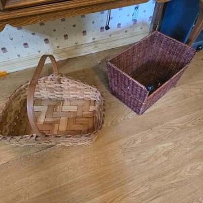 2 baskets