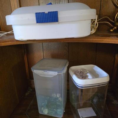 Plastic containers