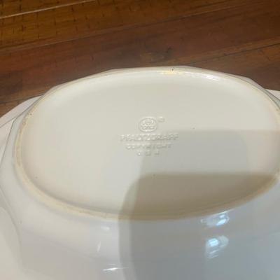 Sale Photo Thumbnail #137: White serving bowls and dishes