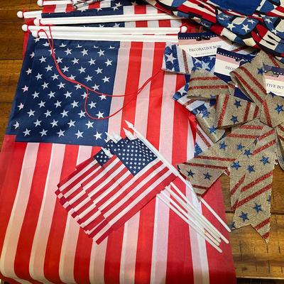 Sale Photo Thumbnail #140: Fabric USA tote full of flags and other patriotic décor