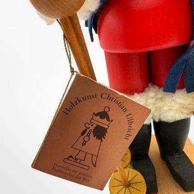 “Nutcracker Santa with Ski" by Holzkunst Christian Ulbricht