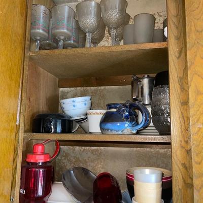 Buy Out the Kitchen! Dishes Glasses Sm Appliances