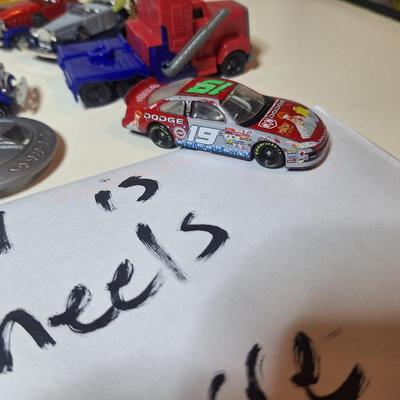 Sale Photo Thumbnail #673: 1 is a hotwheel the others are plastic cars