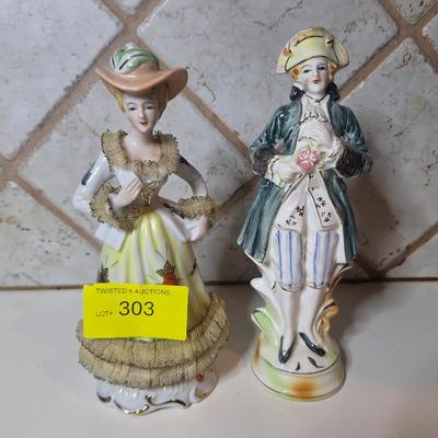 Sale Photo Thumbnail #682: vintage porcelain figurines